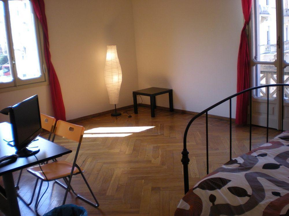 B&B Bologna Old Town And Guest House ภายนอก รูปภาพ