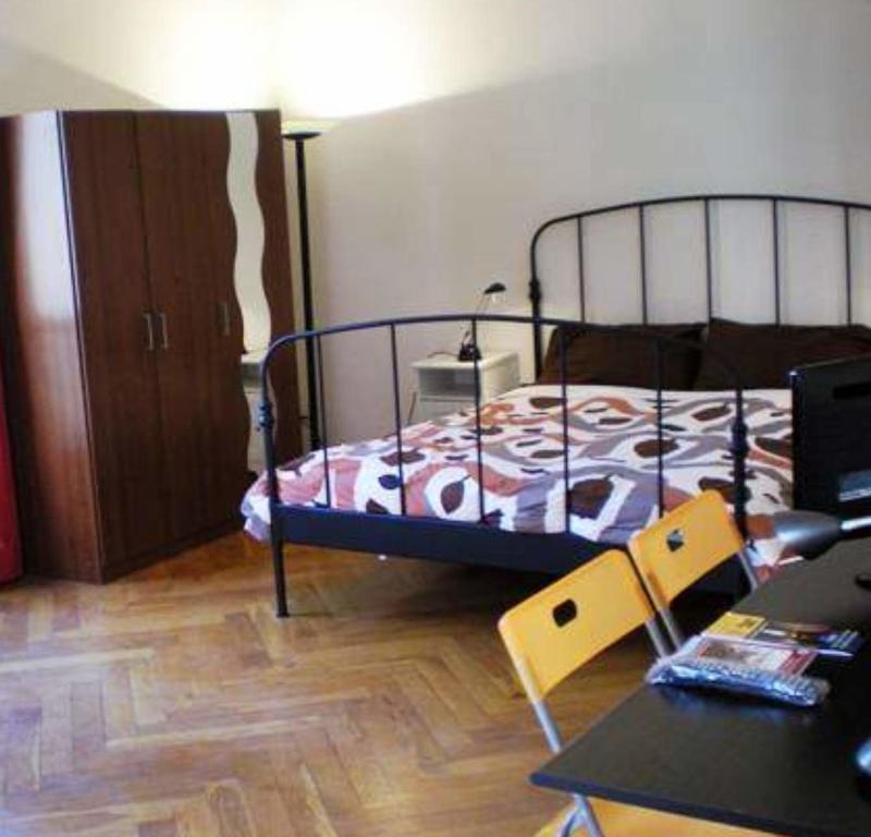 B&B Bologna Old Town And Guest House ภายนอก รูปภาพ